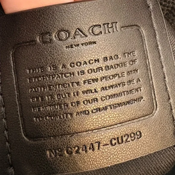 Coach Tote 20 in Colorblock Canvas & Leather - CU299 - Picture 3 of 13